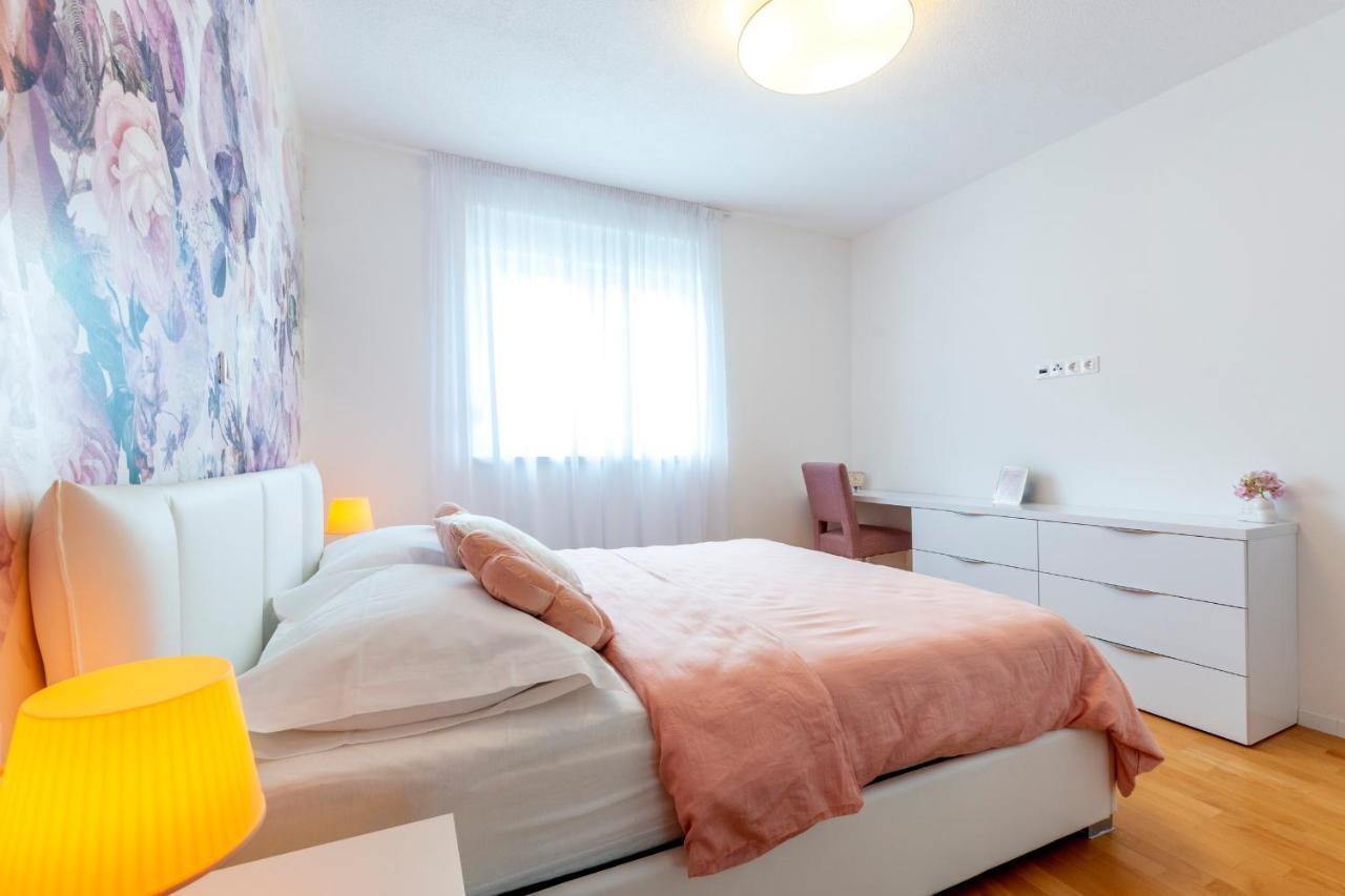 Appartement Rose à Kaštela Extérieur photo